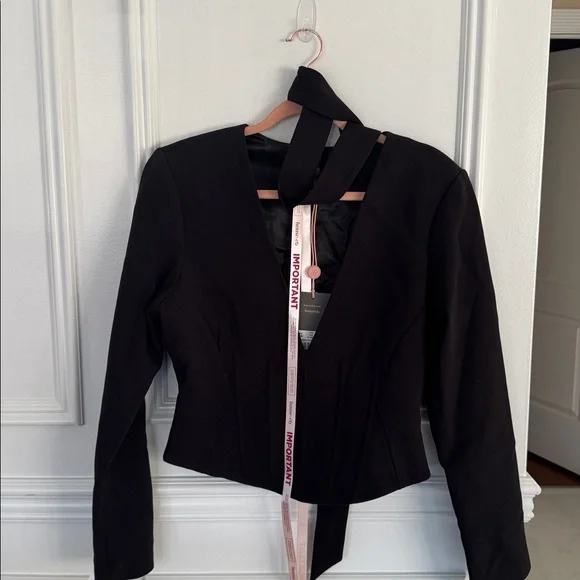 House of CB DANYA Top - Picture 8 of 9